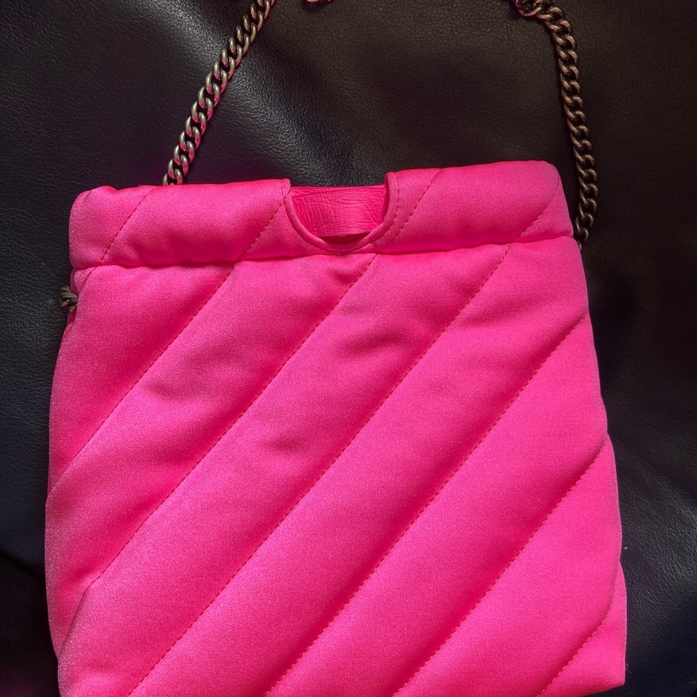 Balenciaga Pink Crossbody Bag with Chain Strap - Picture 2 of 5